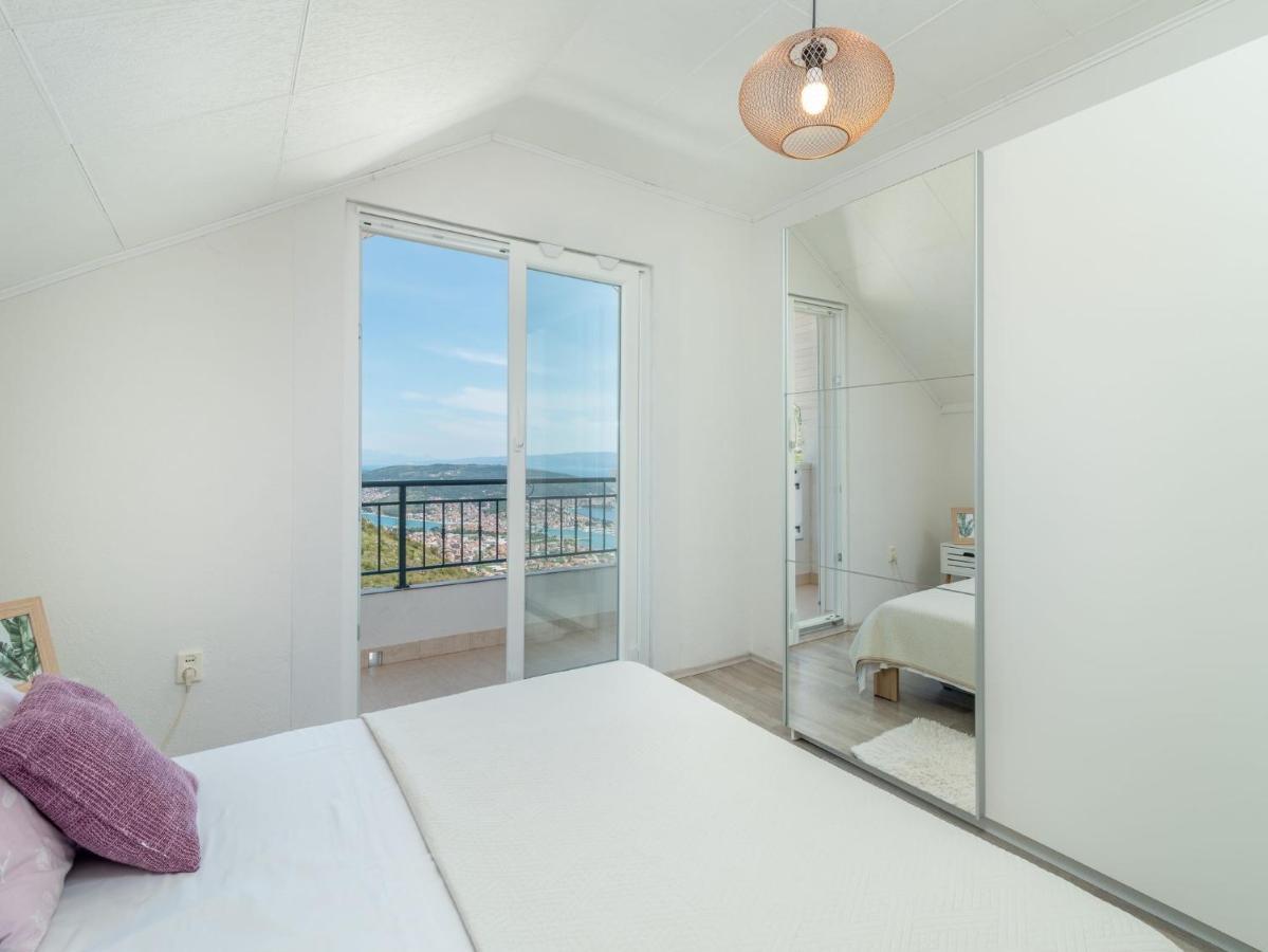 טרוגיר Scenic Sea View,Three Bedroom Villa With Pool מראה חיצוני תמונה